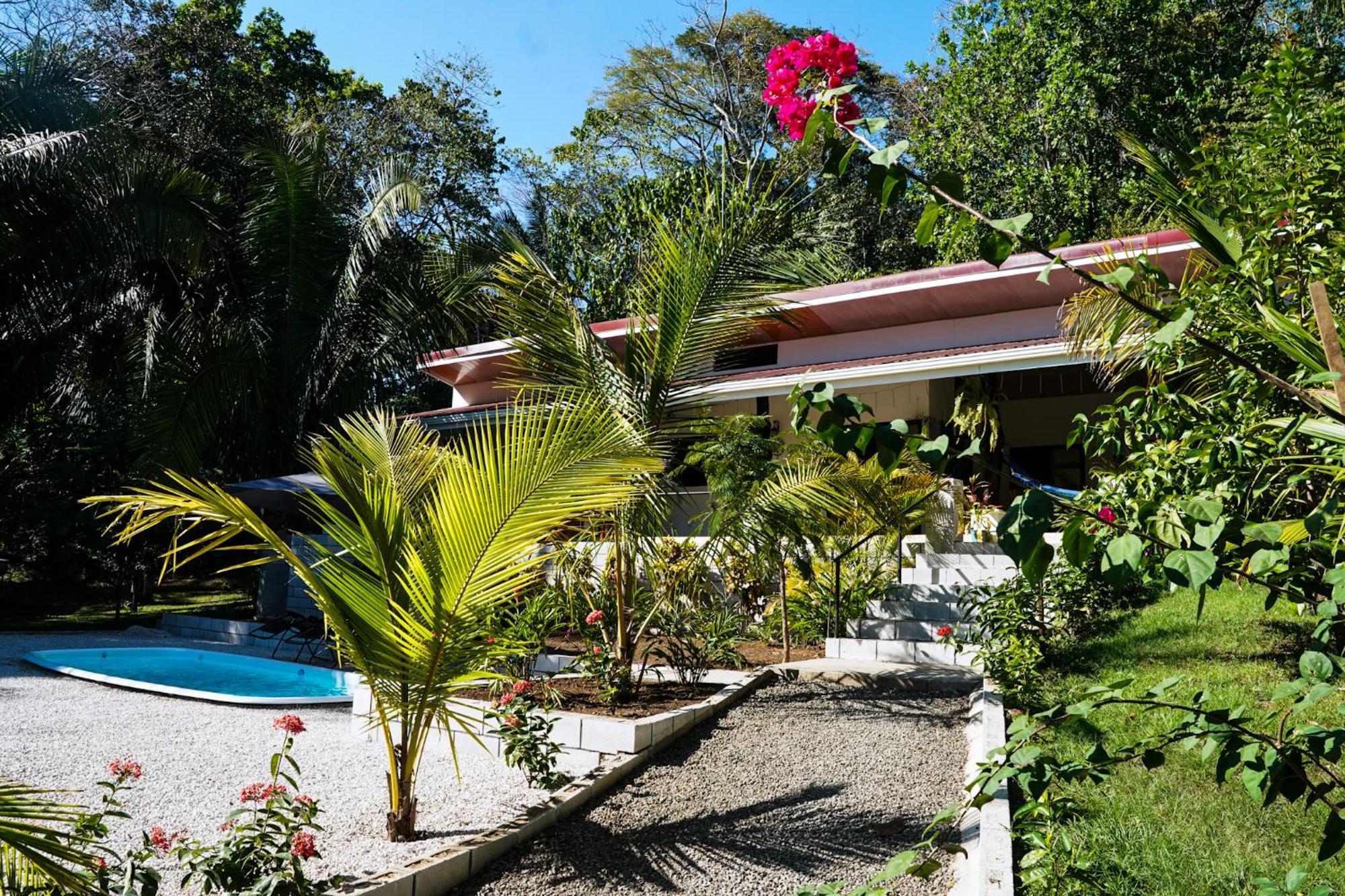 House In The Palm Forest Puerto Carrillo Extérieur photo