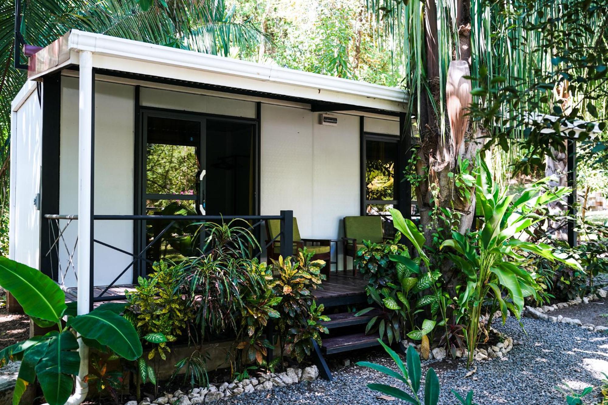 House In The Palm Forest Puerto Carrillo Extérieur photo